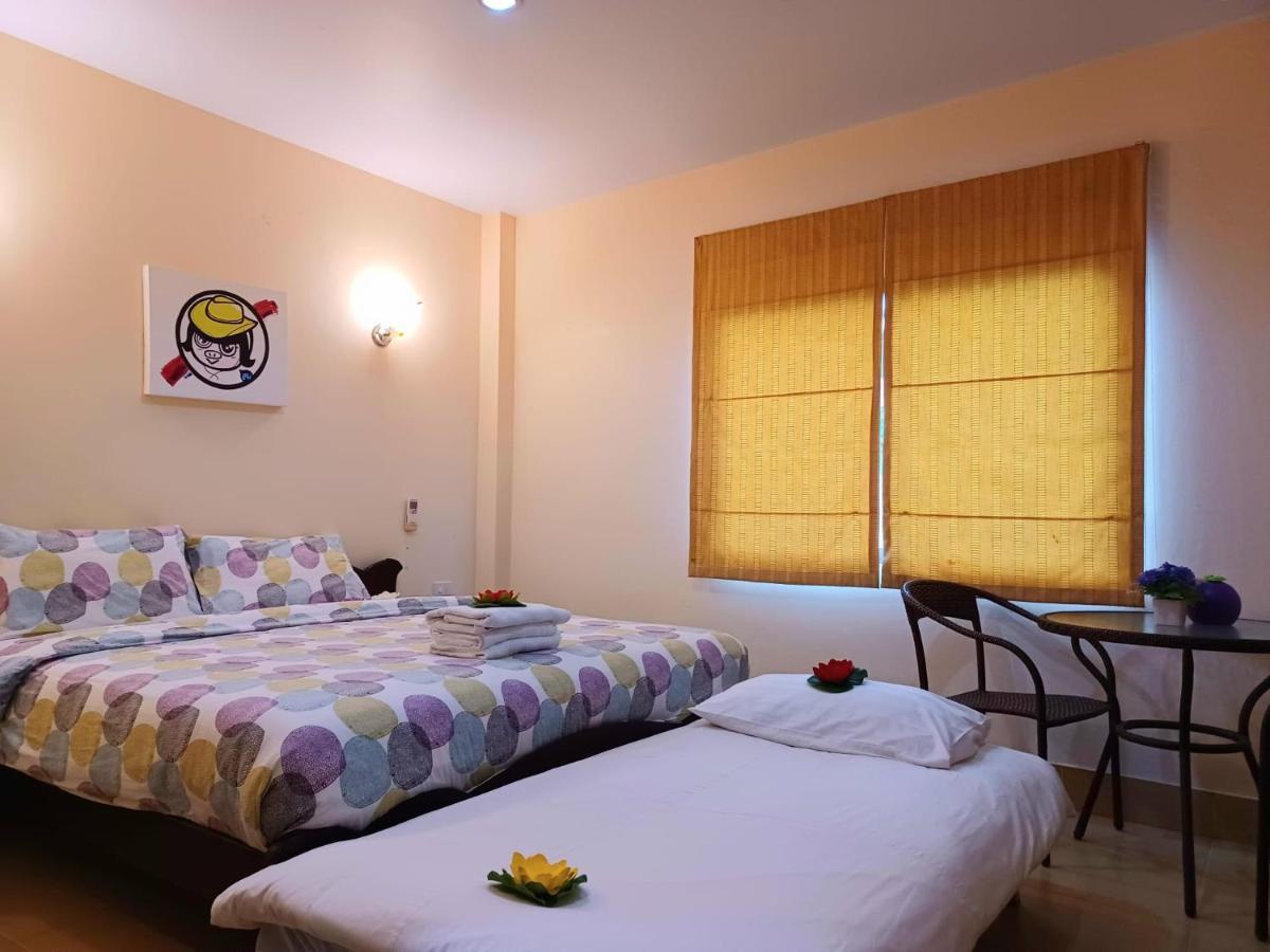 Happy Holidays Hotel Patong 外观 照片