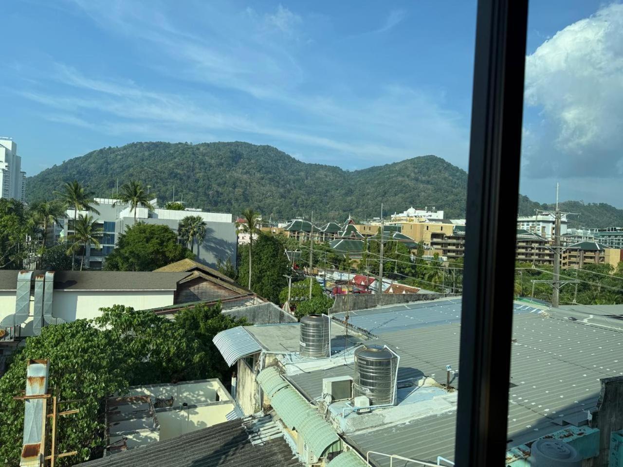 Happy Holidays Hotel Patong 外观 照片